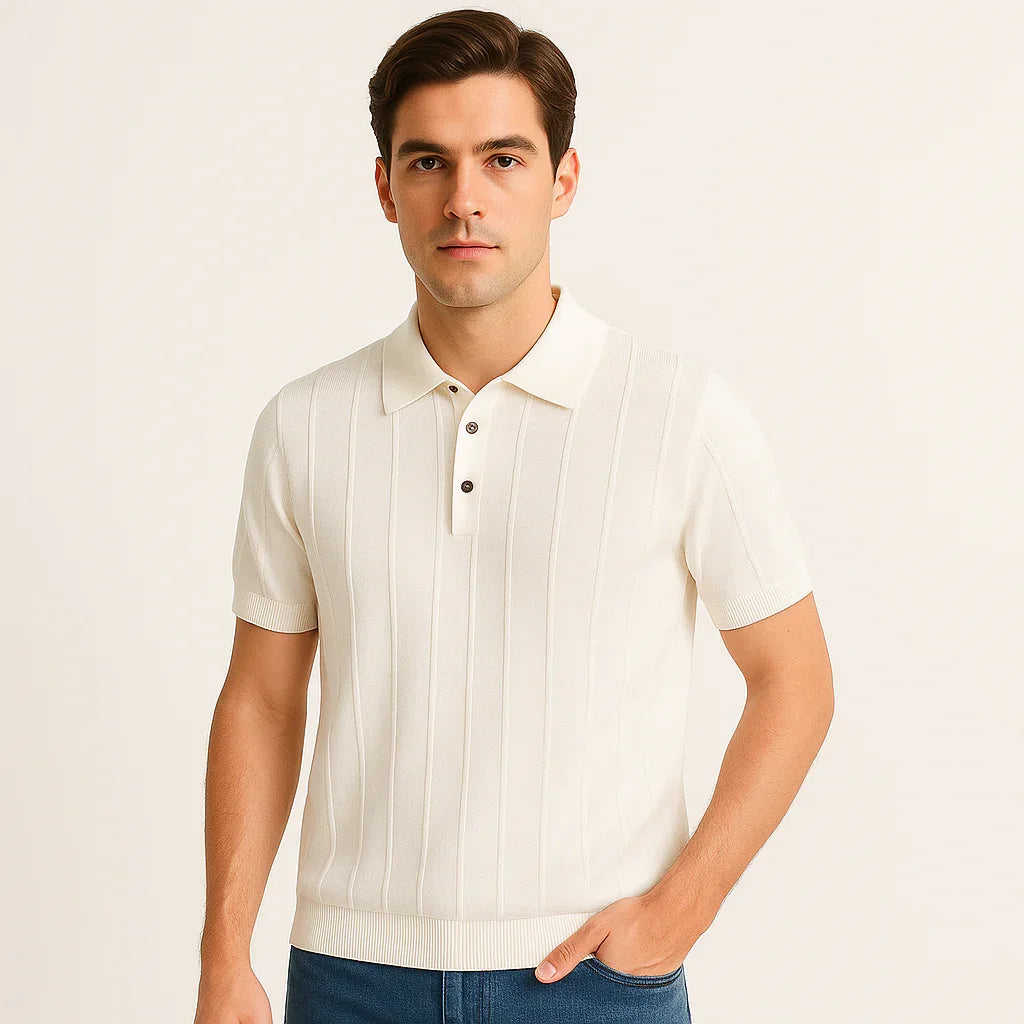 lightweight knit short-sleeve