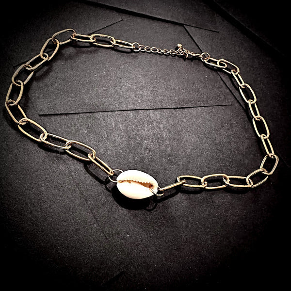 Cowrie Shell Statement Chain Choker