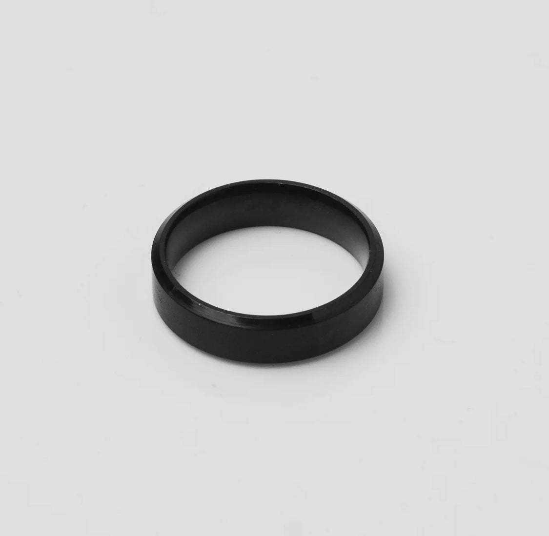 Simple Black Band Ring Jay MX